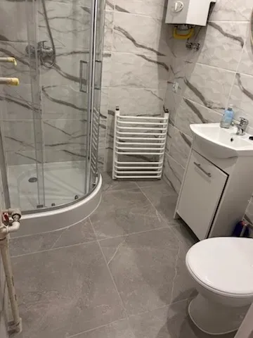 Centrum Sosnowca 2 pokoje do wynajęcia z bakonem - miniatura 5