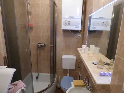 Kawalerka w Krakowie wynajem świetna lokalizacja 28m2 tanio - miniatura 3