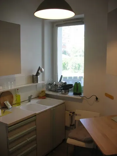 Wynajmę kawalerkę, 34 m2, Toruń, ul. J. Hurynowicz, osiedle Bielany, BLISKO CAMPUSU UMK - miniatura 2