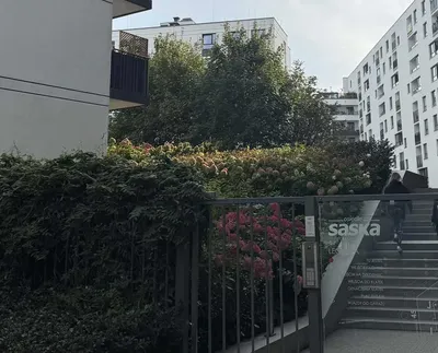 Wynajmę ładne 2-pokojowe mieszkanie z balkonem na nowoczesnym osiedlu "Nowa Saska Kępa" - miniatura 4
