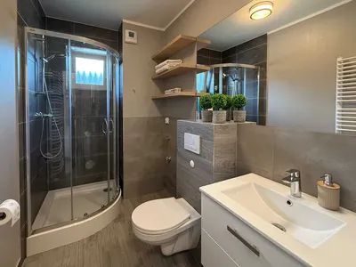 Mini Apartamenty na wyłączność / prywatna łazienka/wyposażony aneks kuchenny /ogród/WI-FI światłowód/bezpieczna okolica , zamykany teren - miniatura 4