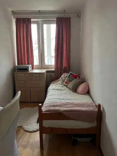 mieszkanie dla 3 studentek komfortowe i przytulne w super centralne lokalizacji Kraków - miniatura 3