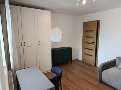 Pokój dla studentki blisko Uniwersytetu Rzeszowskiego - miniatura 2