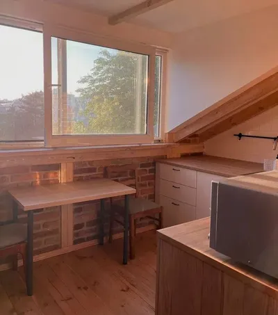 Room with private bathroom & kitchen, bills included – Warsaw - miniatura 3