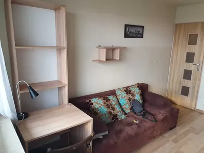 Duży pokój jednoosobowy z balkonem, 3 przystanki do Dworzec Główny, blisko Centrum, ul. Wileńska 9a - miniatura 2