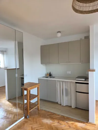 Kawalerka 23m2, przy Dworcu Wileńskim - miniatura 4
