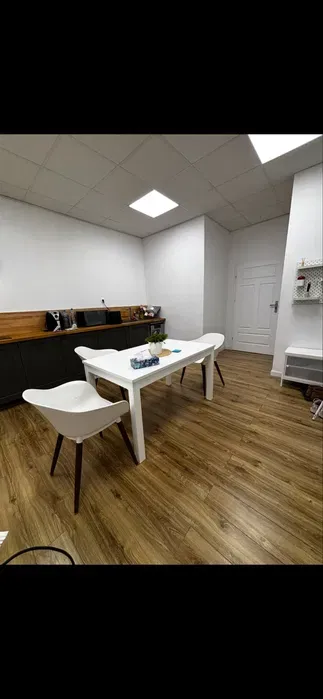 Przytulny pokój dla dziewczyny w okolicy Sky Towera - miniatura 4