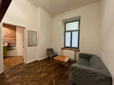 Kawalerka 32m2 + antresola na wynajem. Kazimierz, ul. Brzozowa.