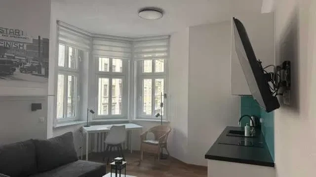 Nowa w centrum dla wymagających/ul. Mickiewicza - 1/8