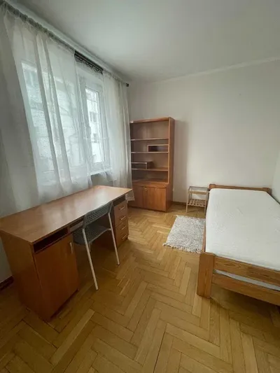 Jasne 2-pok. mieszkanie (57 m²) z tarasem i bezpłatnym parkingiem (Czyżyny) - dwa niezależne pokoje - miniatura 4