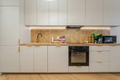 Przestronny, klimatyzowany apartament z dużym balkonem – wysoki standard obok Uniwersytetu Medycznego - ul. Szeligowskiego - miniatura 3