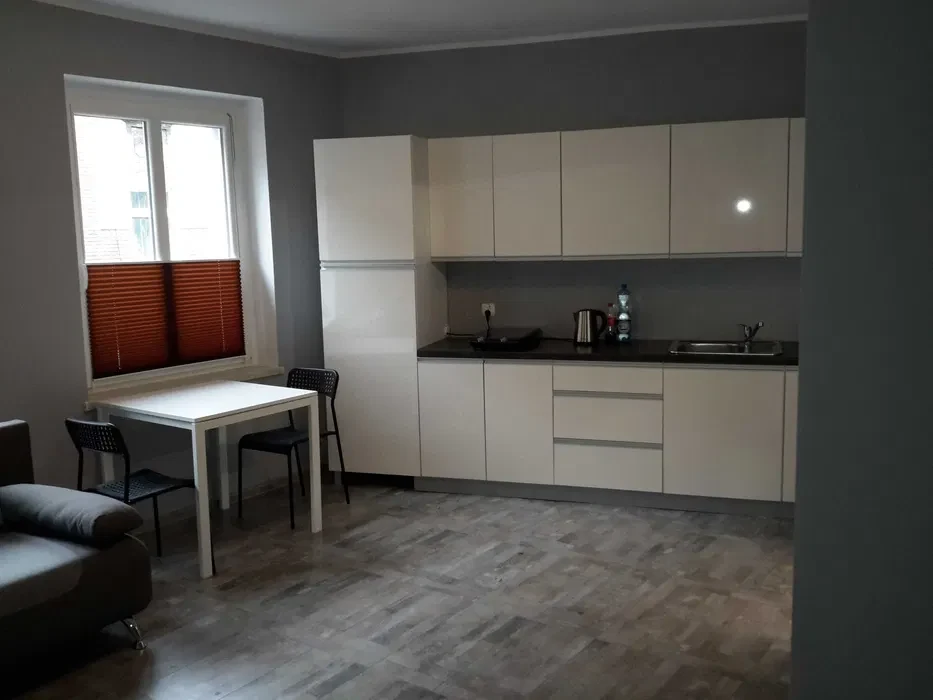 Mieszkanie do wynajęcia w centrum Gliwic - 1/7