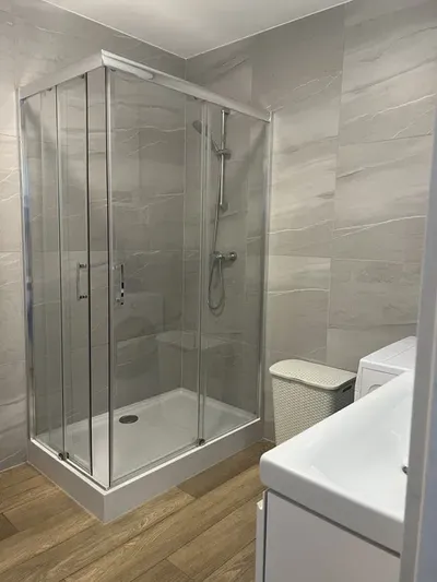 Wynajmę Mieszkanie 3 pokojowe w centrum - miniatura 2