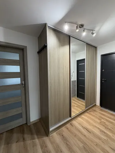 3 pokojowe mieszkanie z balkonem do wynajecia - Gdynia Obłuże Centrum - 53m2 - miniatura 2