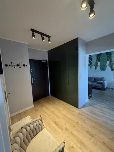 Komfortowe mieszkanie 2 pokojowe i loggia - miniatura 5