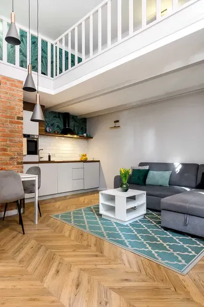 42 m² | Antresola | Czynsz administracyjny w cenie | Siemiradzkiego | Stare Miasto/wynajem - miniatura 2