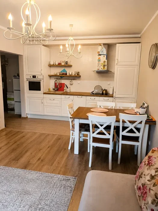 Przestronne i funkcjonalne mieszkanie na Żeraniu - 1/8