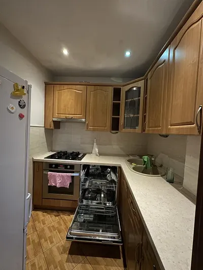 Bardzo NISKI CZYNSZ 3 pokoje osiedle tysiąclecia Katowice - miniatura 4