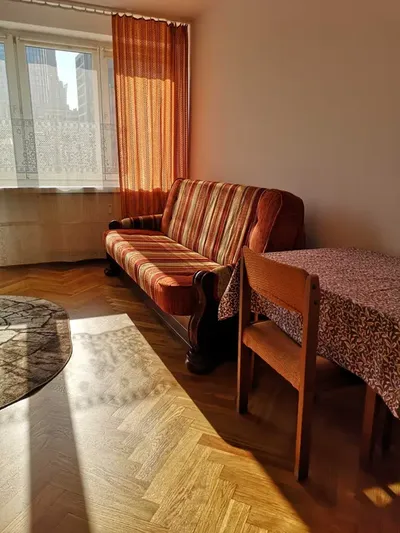 Kawalerka w budynku bezpośrednio przy stacji metra – Rondo ONZ - miniatura 4