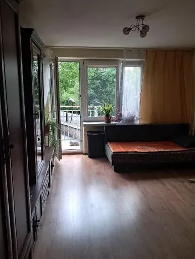 Kawalerka do wynajęcia - miniatura 2
