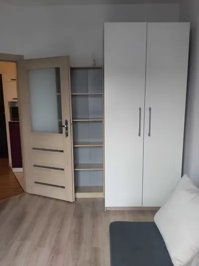 Pokój do wynajęcia z balkonem - miniatura 5