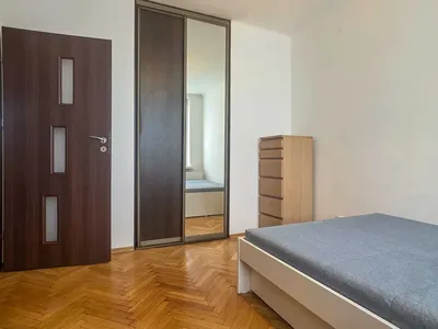 Słoneczne, rozkładowe mieszkanie w świetnej lokalizacji [czytaj opis] - miniatura 3