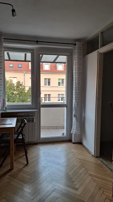Wynajmę ładną kawalerkę na Łazarzu