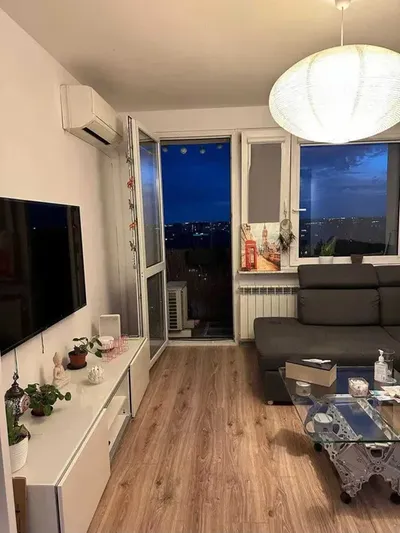 2 pokoje | 44 m² | Mokotów | Metro Wilanowska | Balkon | Parking - miniatura 4