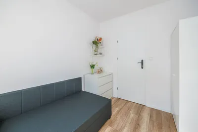 Popiełuszki 8 Nowe Miasto. Ładny pokój do wynajęcia. Uczelnia, Millenium Hall 10 minut - miniatura 2