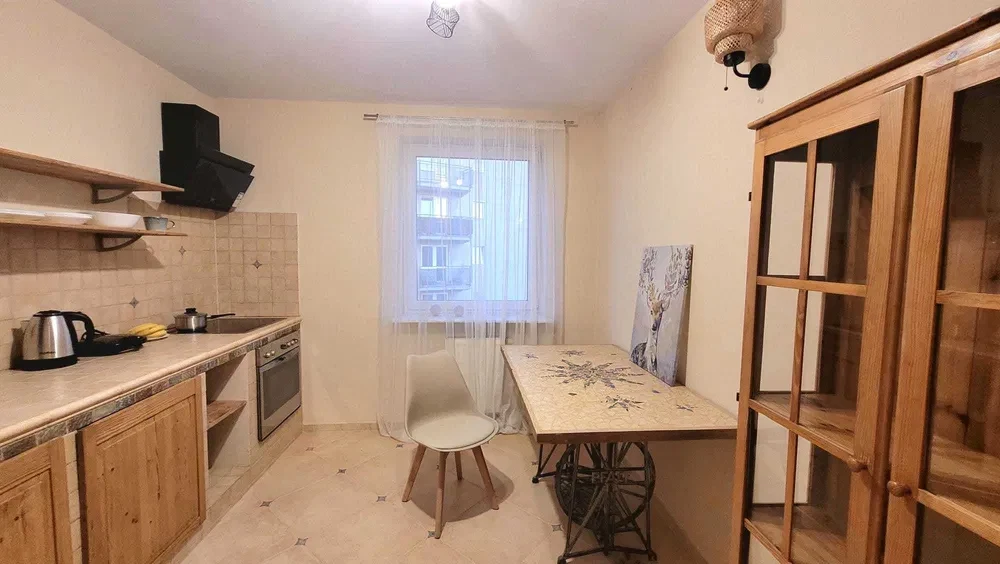 2 pokojowe z oddzielną jasną kuchnią i balkonem - 1/7