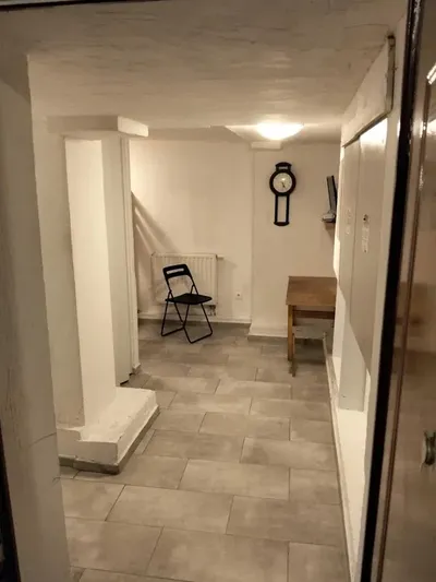 Piękna kawalerka - miniatura 4
