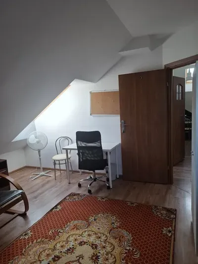 Pokój dla studenta - miniatura 5