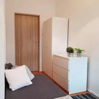 Wynajmę mieszkanie - miniatura 2