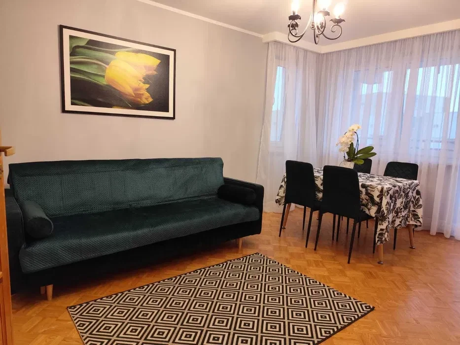 Mieszkanie 3-pokojowe przy ul. Sybiraków - po remoncie - 1/16