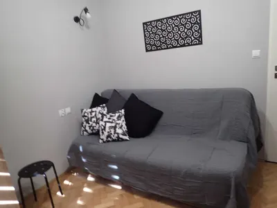 Pokoj w mieszkaniu dwupokojowym| Rondo Mogilskie UEK | dla młodych niepalacych | cicho zielono - miniatura 3