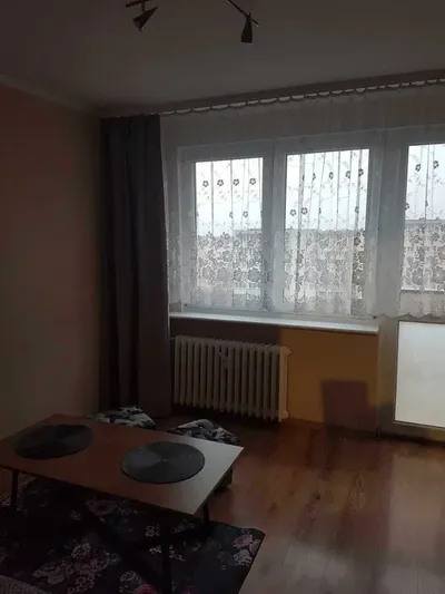 Mała kawalerka z balkonem do wynajęcia