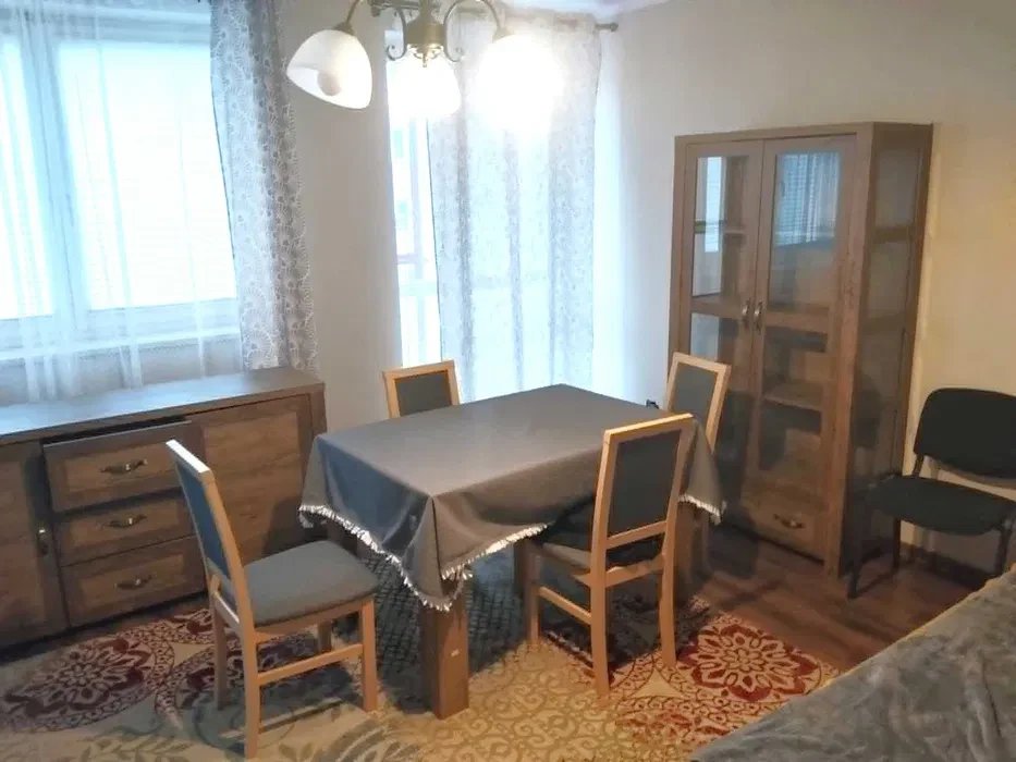 Pokój 19,8 m² –jak KAWALERKA balkon, parking, świetna lokalizacja - 1/7