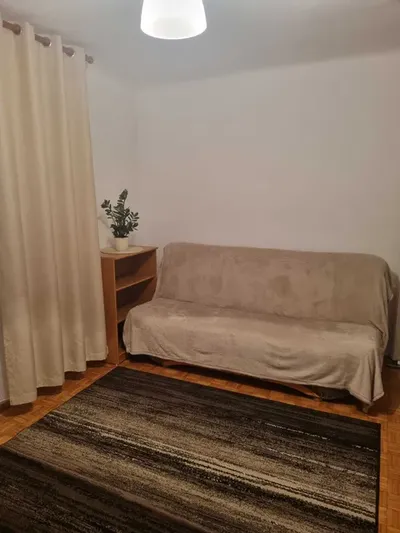 Wynajmę kawalerkę 23 m2 świeżo po remoncie ul. Wyścigowa - miniatura 4