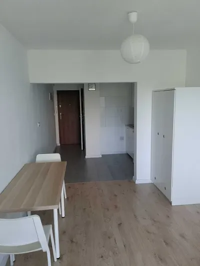 Wynajmę kawalerkę w Ochojcu ul. Ziołowa - miniatura 2