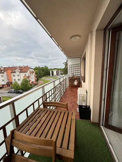 Klimatyzowane mieszkanie 2 pokoje + garderoba | Miejsce w garażu | Złocień - miniatura 3