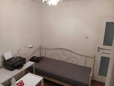 Wynajmę pokój zamykany na klucz pracującej kobiecie lub studentce. - miniatura 2