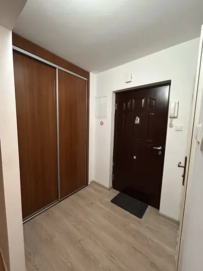 Przytulna kawalerka 30 m² – Warszawa Ursus - Wynajem - miniatura 5