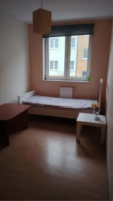 Wynajme pokój w mieszkaniu na os.Batorego w Poznaniu