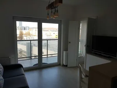 2 pokoje | 32 m² | Przymorze Małe | 8. piętro | loggia | hala garażowa - miniatura 4