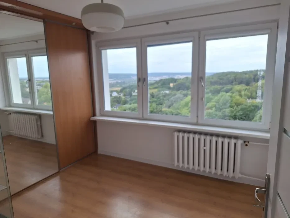 Wynajem mieszkania Pogórze Górne z widokiem na zatokę - 1/8