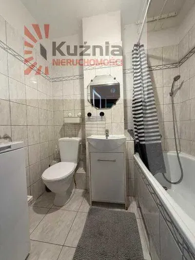 Dwa oddzielne pokoje, kuchnia, winda w budynku, dogodna komunikacja WUM! - miniatura 5
