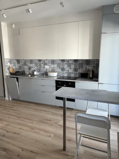 Wynajme nowe 30m2 Wlochy / Jutrzenki - miniatura 2