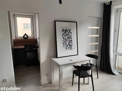2 pokoje ul. Floriańska, Praga-Północ; widok na katedrę; obok metra