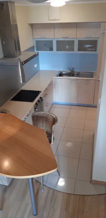 Wynajem BEZPOŚREDNI 48,10 M2 ul. ŁUCKA XX Piętro - miniatura 3