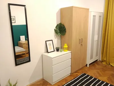 Duży pokój "Wesoły poranek" - os. Centrum C 1, Plac Centralny, Czyżyny, Nowa Huta - miniatura 2